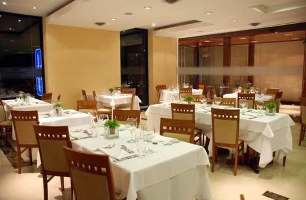 Howard Johnson Villa Maria Hotel Y Casino Dış mekan fotoğraf